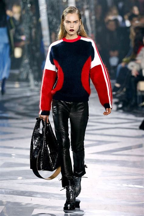 louis vuitton teenager|louis vuitton rtw fall.